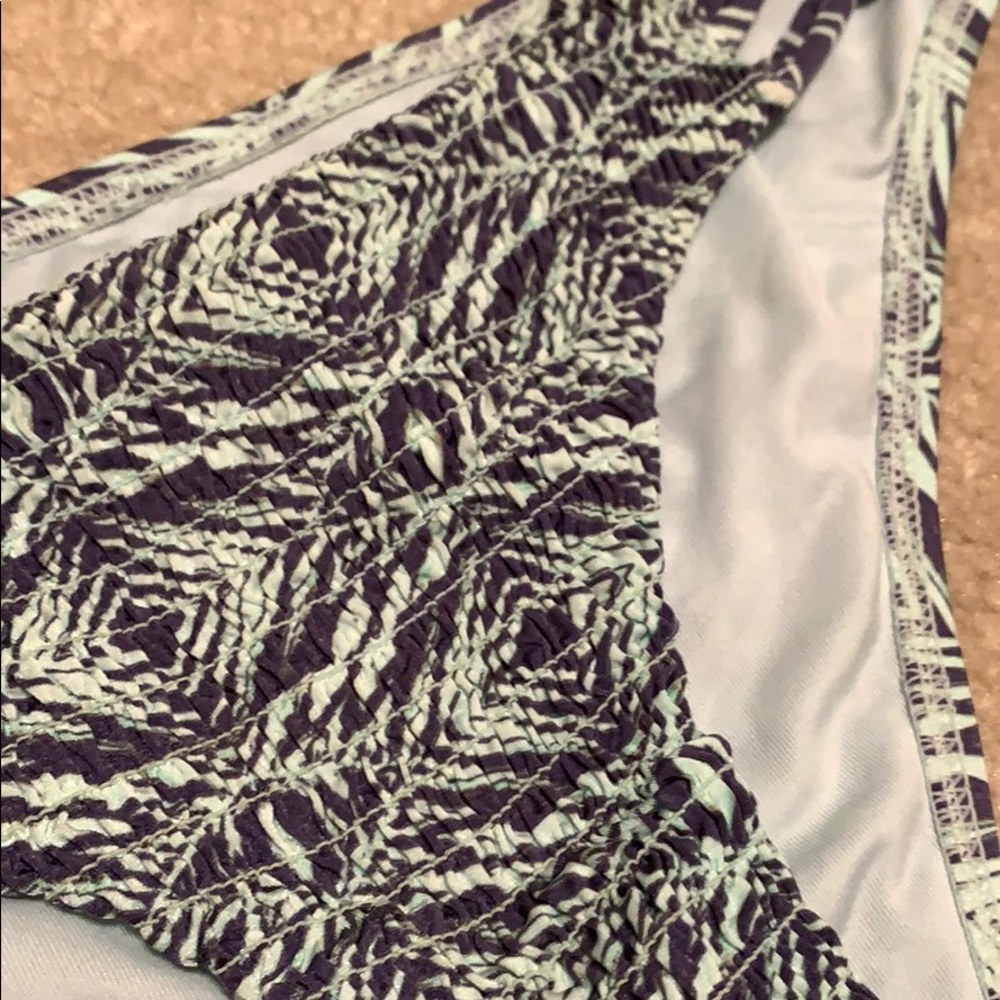 Volcom Bikini Bottom With String Detailing - image 4